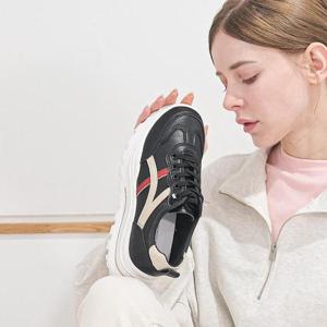 [올리]올리 리바이 키높이 쿠션 스니커즈 4cm