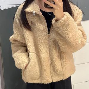 아디다스 우먼스 후리스 양털 뽀글이 보아 플리스 집업 자켓 베이지 HM7097