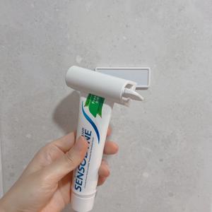 자석 치약짜개 공중부양 치약 디스펜서 걸이 튜브링거