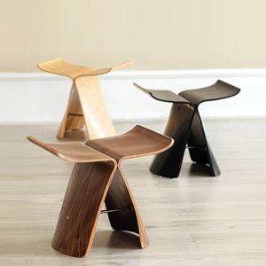 버터플라이 우드 스툴 나비 원목 체어