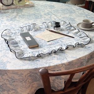 뜨왈 드 주이 린넨 프릴 매트