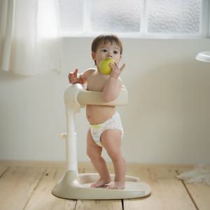 어뜌 안전 샤워 목욕 핸들 기저귀갈이대 접이식 목욕의자 아기비데