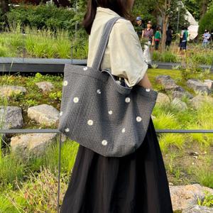 수납력 좋은 고급 데이지 자수 누비백 토트백 에코백 데일리백 3색상