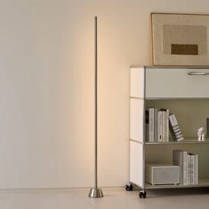 리네아 플로어 램프
