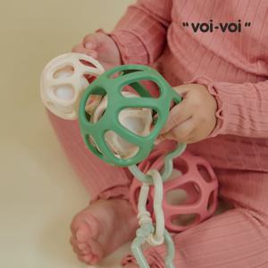 2 in 1 실리콘 딸랑이볼 오볼 고리볼 촉감발달 완구 치발기 장난감볼