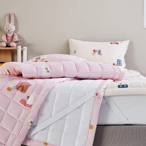 말랑찰떡 보들보들 메리래빗 극세사 패드 110*200 2 color