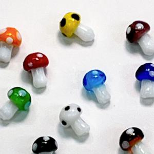 버섯 비즈 구슬 공예 키링 팔찌 만들기 DIY 재료 부자재 악세사리 파츠 도자기 끈갈피