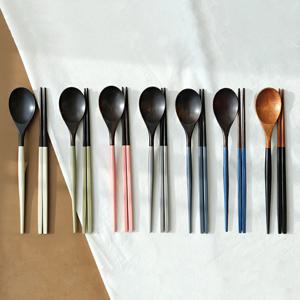 1+1 옻칠 나무 블랙 마카롱 수저세트 (7color)