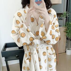 스마일 겨울 극세사 수면 잠옷 가운 1color