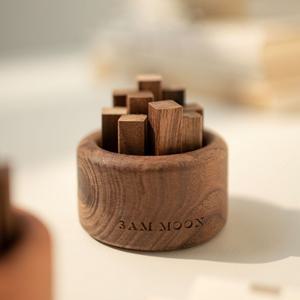 [해외] 미드센추리 모던 원목 디퓨저 공병 방향제용기 디퓨저 용기 인테리어 소품 2종