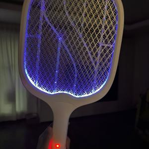 FOCUS 버그킬 전기모기채 C타입충전 파리채 해충 벌레 모기트랩 해충퇴치기