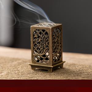 TEMU 1pc 우아한 합금 향초 연소기 - 복잡한 패턴이 있는 다기능 향초 홀더 - 가정용 향수, 스틱 및 코너 향초에 적합, 가정 장식 및 차례 사용에 이상적