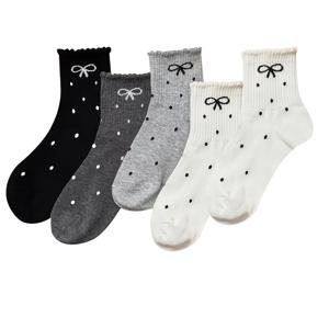 TEMU 5 쌍의 세련된 및 간단한 레이스 보 양말, 편안하고 달콤하며 다용도로 사용할 수 있는 중간 발목 양말.