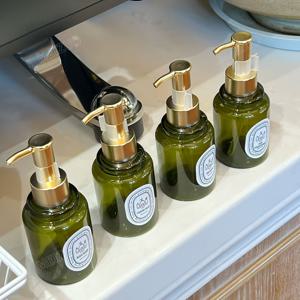 TEMU 우아한 다크 그린 100ml 빈티지 프레스 펌프 디스펜서 병 - 손 세척제, 샴푸, 메이크업 리무버, 바디 워시에 적합 - 휴대용 및 재충전 가능, 탈산 플라스틱, 여행 및 가정용에 이상적, 여행용 병 | 우아한 병 디자인 | 재충전 가능한 플라스틱