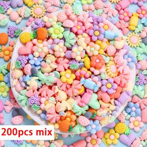 TEMU 2D 플랫, 100/200개 귀여운 머드 스펠 혼합 레진 스펼들 세트, 다양한 만화 캐릭터 장식, DIY 공예 휴대폰 케이스 네일 컷팅용