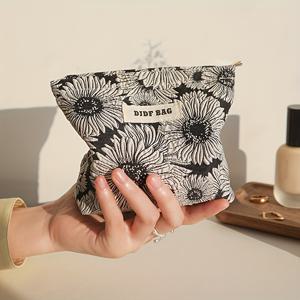 TEMU 화장품 가방, 소형 미니 메이크업 가방, 립스틱 가방, 작은 데이지 메이크업 가방, 휴대용 대용량 동전 지갑 이어폰 가방, 위생 나프킨 보관 가방