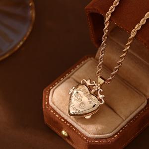 TEMU 1pc 클래식 하트 모양의 목걸이, 18K 금박이된 구리 펜던트, 합성석, 일상 착용, 데이 선물, 기념일, 어머니의 날 선물, 사랑 토크
