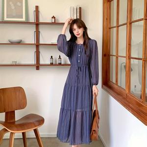 TEMU 여성용 우아한 오피스 투 파티 드레스 - 플레어 롱 스커트, 구조적 핏 & 플레어 실루엣, 사계절용 포멀 & 캐주얼 의상 - 여성의 세련된 워크플레이스 이브닝 스타일, 다재다능한 워드롭 필수품, 고급스러운 디자인, 내구성 있는 소재, 패션 포워드 블라우스 드레스