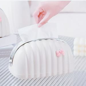 TEMU 스프링 장착 도어가 있는 조개 모양 종이 타월 홀더 - 현대적인 화이트 & 핑크 액센트 욕실 주방 수납, 광택 처리된 내구성 플라스틱 사각 디자인, 거실 및 식탁용 공간 절약형 카운터탑 정리함 - 장식 티슈 박스 디스펜서