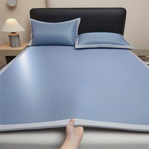 TEMU 2/3pcs 고급 탄소 라이트 쿨 매트 쿨링 패드 세트, 부드럽고 휴대가 편리한 여름 통기성 쿨 매트, 오래가는 냉각, 1 매트 + 1/2 베개커버, 세련된 디자인, 접이식, 침실, 기숙사, 거실 및 야외 캠핑에 적합, 수분 흡수, 패션 및 휴대용, 기계 세척 가능, 4개의 코너에 스트랩이 있습니다.