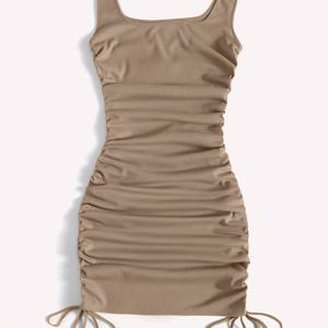 TEMU 여성용 섹시한 여름 스트레치 바디콘 드레스 - 조절 가능한 허리끈, 스퀘어 넥 & 주름 장식, 무릎 길이 기계 세탁 가능 단색 캐주얼부터 이브닝 웨어까지