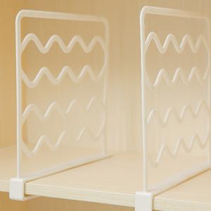 TEMU 3pcs 플라스틱 옷장 정리기 디바이더, 후크가 달린 독립형 옷장 정리 랙, 날씨에 내성을 가진 가벼운, 27인치 미만의 높이, 옷 정리용으로 3.2 큐빅 피트 미만의 저장 용량