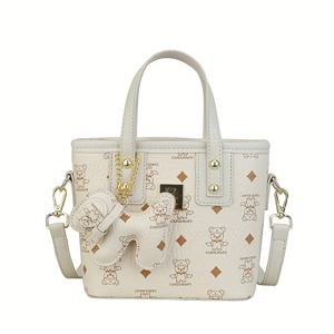 TEMU 올해 인기 여성용 핸드헬드 소형 가방 2025 신상 고급 다기능 캐릭터 프린트 싱글 숄더 크로스백|크로스백|여행용크로스백