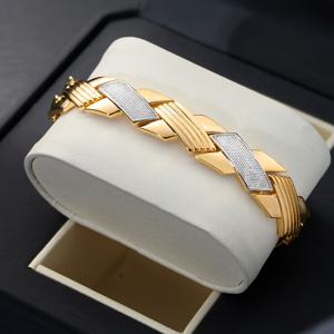 TEMU 1개 남성 & 여성용 우아한 인터로킹 링크 팔찌 - 골드 톤 구리 도금 인터로킹 링크 디자인, 내구성 좋은 합성 시냅스 지르코늄 액센트