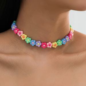 TEMU 1개 귀여운 플로럴 비즈 목걸이 - 파스텔 그라데이션 컬러풀 꽃 펜던트, 여성용 가벼운 데일리 주얼리, 캐주얼 & 휴가용 액세서리, 핸드메이드 디자인, 스타일리시한 매력, 패션 애호가를 위한 다재다능한 비즈 장식