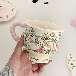TEMU 플로럴 래빗 귀여운 캐릭터 대용량 세라믹 머그컵 (단품), 여성용 고품질 커피컵 정교한 음료컵