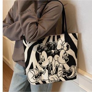 TEMU 미키 & 미니 마우스 여성용 대형 토트백 - 공식 라이선스 미니 마우스 귀 & 미키 귀 디자인, 지퍼 잠금, 일상 사용, 쇼핑, 직장, 학교용 내구성 있는 핸드백, 고정 스트랩 - 스타일리시하고 기능적 (공식 라이선스, 검정 & 흰색 줄무늬 미키 & 미니 마우스 프린트, 화이트/레드 색상 옵션, 넉넉한 내부 공간)