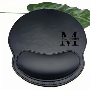 TEMU 1pc 개인화된 인조 가죽 마우스 패드 - 세련된 이름/문자 디자인, 손목 지원, 사무실 및 게임용으로 이상적, 데이, 크리스마스, 기념일, 데스크용 마우스 패드에 적합한 선물