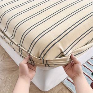 TEMU 모던 블랙 & 화이트 피트 시트 - 부드럽고 통기성 좋은 폴리에스터, ≤29cm 매트리스용 세탁 가능, 올시즌 침구 (이불 및 베개 제외), 현대적인 침대 커버, 피부 친화적 소재, 편안한 수면, 슬림 디자인, 내구성 있는 재질, 바쁜 직장인을 위한 침대 커버|베개커버|매트리스커버