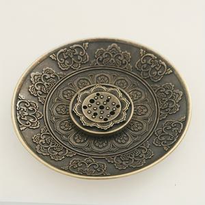 TEMU 우아한 젠 스타일 메탈 향로 - 먼지 수집기가 있는 합금 요가 향로, 평온한 홈 데코에 적합, 크리스마스, 할로윈, 부활절, 하누카, 추수감사절, 짧은 향초에 완벽.