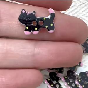 TEMU 12개 귀여운 고양이 레진 버튼 - 도트 무늬 & 핑크 액센트, 15mm x 10mm 내구성 강한 재봉 및 뜨개질 용품, DIY 공예, 옷, 휴대폰 케이스, 신발용 - 사랑스러운 새끼고양이 디자인