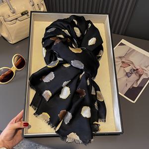 TEMU 여성용 소프트 폴리에스터 골드톤 & 블랙 도트 프린트 스카프 - 숄, 다재다능한 아웃도어 패션 액세서리 선물