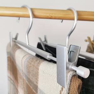 TEMU 10개 세트 헤비듀티 미끄럼 방지 바지 걸이 - 360° 회전 후크 포함, 습식/건식 바지·스커트·드레스용 공간 절약형 옷장 정리대, 내구성 알루미늄 구조, 세탁실 액세서리, 매끄러운 메탈릭 마감, 튼튼한 구조, 홈 오거나이저, 모던 옷걸이, 고품질 옷걸이, 의류 걸이, 트라우저 걸이, 옷걸이|바지걸이
