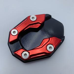 TEMU LINLENPA 알루미늄 합금 벨 키체인 - 액세서리, 미끄럼 방지 가장자리, 키 베이스, 사이드 스탠드, 골든 보조 사이드 킥 블록, 모든 지형 차량 및 에 적합한 내구성 있는 구조, 모터사이클 액세서리, 차량 안정성 향상, 세련된 메탈릭 마감, Nmax V 및 액세서리