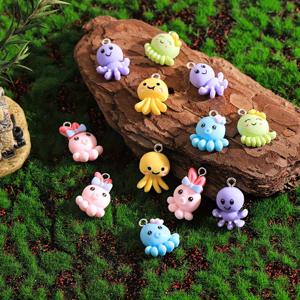 TEMU 12개의 귀여운 문어 매력, DIY 보석 제작을 위한 카툰 동물 수지 펜던트 키링 액세서리, 목걸이, 귀걸이