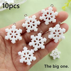 TEMU 10개 대/소형 화이트 스노우플레이크 네일링 레진 펜던트, 반짝이는 플랫백 레진 참, DIY 목걸이 팔찌 귀걸이 액세서리, 키체인 신발 가방 장식, 선물 꾸미기, 우아한 주얼리, 매끄러운 마감, 가벼운 펜던트, 장식품, DIY 취미용