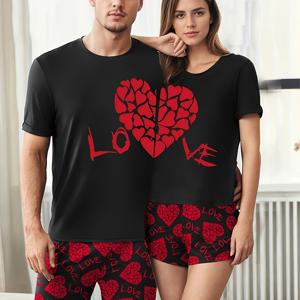 TEMU 커플 스타일 하트 레터 프린트 남성용 반팔 반바지 홈웨어 세트 또는 여성용 반팔 반바지 홈웨어 세트 1세트, 캐주얼 복장, 편안한 핏, 올 시즌 착용, 매칭 세트, 남녀공용 스타일, 커플 의상
