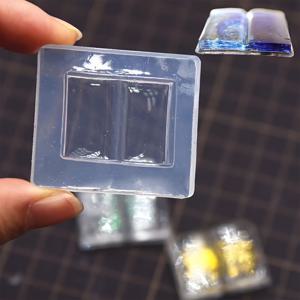 TEMU 마법의 책 페이지 몰드 - 미니어처 북, 주얼리 및 키체인용 3D 레진 클레이 실리콘 몰드 - 복잡한 기어, 별, 하트 디자인 - 수제 선물 및 예술 프로젝트를 위한 DIY 공예 용품