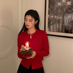 TEMU 여성용 레드 라운드넥 가디건 - 우아한 롱 슬리브 오픈 프론트 버튼 디테일, 릴랙스 H라인 스플릿 헴, 사계절 캐주얼 시크 레이어링 피스, 다재다능한 편안한 니트웨어