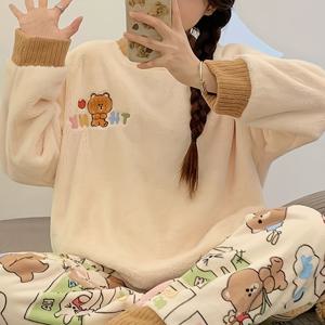 TEMU 겨울 여성용 따뜻한 플란넬 파자마 세트, 탄력 있는 허리 바지와 긴 소매 라운드넥 탑, 가을철 편안한 귀여운 곰 패턴 캐주얼 코랄 플리스 라운지웨어, 야외 착용에 완벽한 어머니날 선물, 크리스마스 할로윈 휴일 의상, 가족과 친구를 위한 이상적인 생일 선물