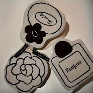 TEMU 프렌치 울트라 소프트 더블 레이어 카멜리아 행잉 핸드 타월, 주방 및 욕실용 코랄 플리스 흡수성 물티슈, 모던 기하학 패턴, 비발포, 두꺼운 코랄 플리스, 걸이 루프 포함, 블랙 & 화이트 디자인, 완벽한 휴일 선물, 주방 핸드 타월, 핸드 타월, 카멜리아 타월, 주방 타월, 카멜리아 핸드 타월, 욕실 액세서리, 타월