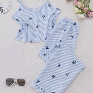 TEMU 아름다운 파란색과 흰색 줄무늬 파자마 세트 - 슬리브리스 탑 & 반바지, 나비 패턴, 여름에 완벽, 귀여운 잠옷 의상, 올 시즌 잠옷 | 재미있는 디자인 | 스트레치되지 않는 원단, 작은 아이들을 위한 파자마