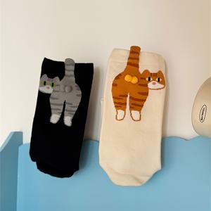 TEMU 10쌍 여성용 귀여운 고양이 크루 양말 - 부드럽고 통기성 좋은 일상 및 운동용, 세탁 가능한 사계절 신발, 베이지/블랙/그레이/오렌지 액센트 - 고양이 애호가를 위한 완벽한 선물, 유쾌한 양말 디자인