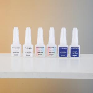 TEMU 이것은 브러쉬 팁이 달린 7G 혼합 색상 네일 글루 6병 세트입니다. 네일 팁을 위한 빠른 건조 및 강력한 접착력을 위해 설계되었습니다. 네일 아트에 필수적이며 휴대가 용이하며 전문 네일 기술자 및 가정용으로 적합합니다.|네일팁