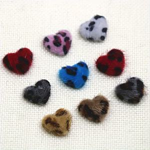 TEMU 50개 팩 모조 밍크 퍼 패턴 복숭아 하트 버튼 스티커 사랑의 하트 DIY 수제 귀걸이 헤드웨어 헤어 클립 액세서리 재료 모바일 폰 케이스 장식 패치 장식 바느질 액세서리 의류 액세서리 플러시 가방 천 버클