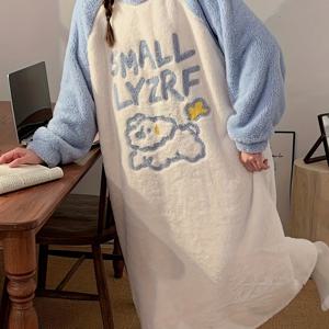 TEMU 여성을 위한 귀여운 만화 플러시 플리스 나이트가운, 편안한 긴 소매 TV 담요 수면 드레스, 부드러운 폴리에스터 니트 재질, 크루 넥, 가을/겨울 따뜻한 라운지웨어 수면 드레스|여성원피스|가을원피스